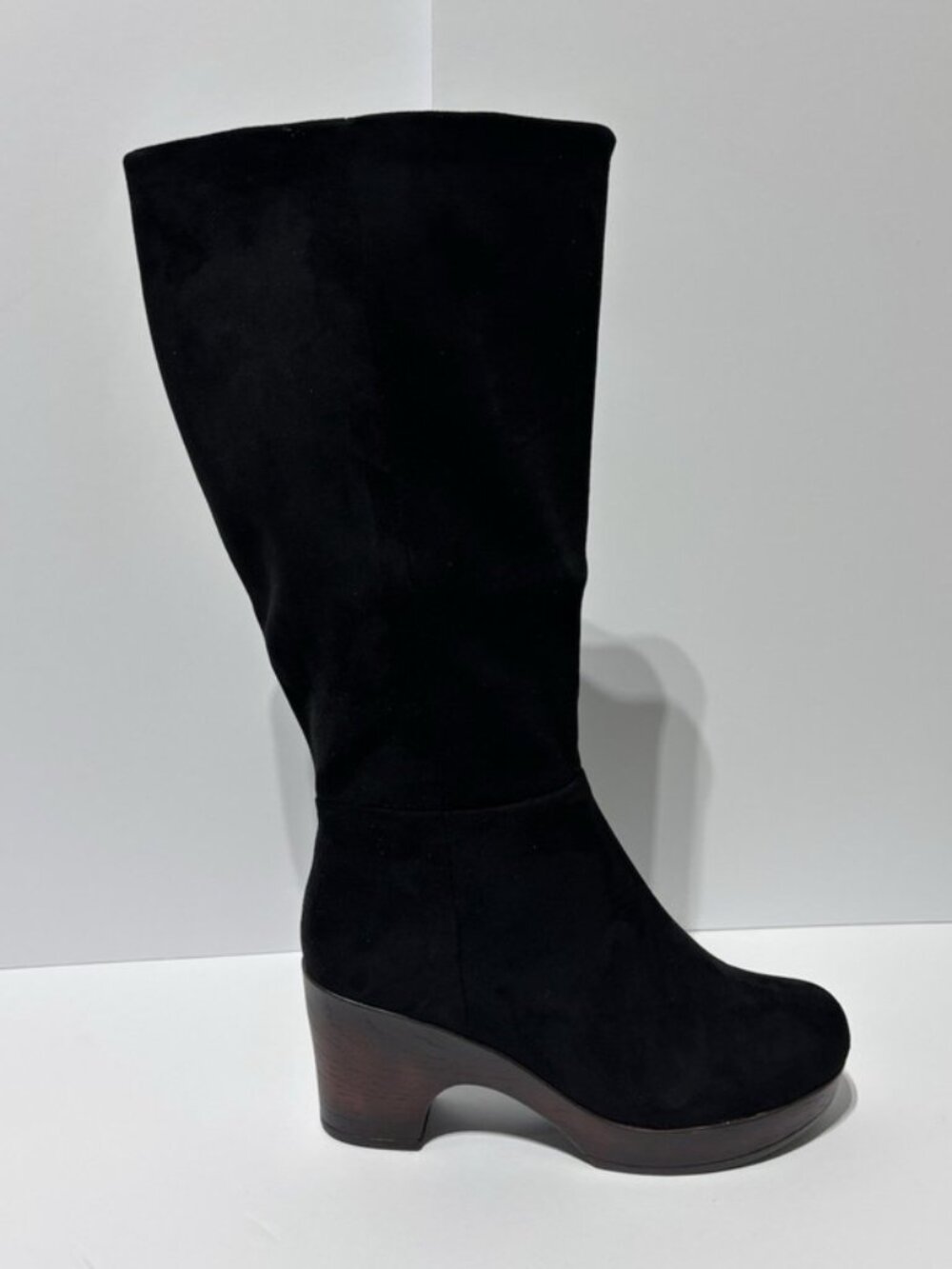B.O.C. Women’s Brogan Black Tall Platform Boots, Size 9.5W, Wide Calf